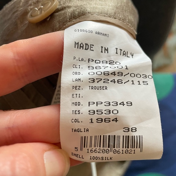 Armani golden 100% silk pants - Picture 5 of 5